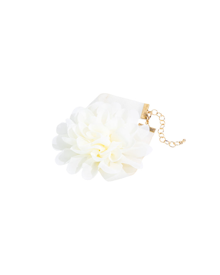 Sydney's Cream Chiffon Flower Choker displayed on white background – Dauplaise Jewelry