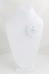Dauplaise Jewelry - Elegant Blossom Brooch