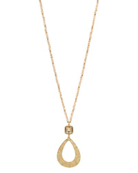 The Gold Pendant Necklace