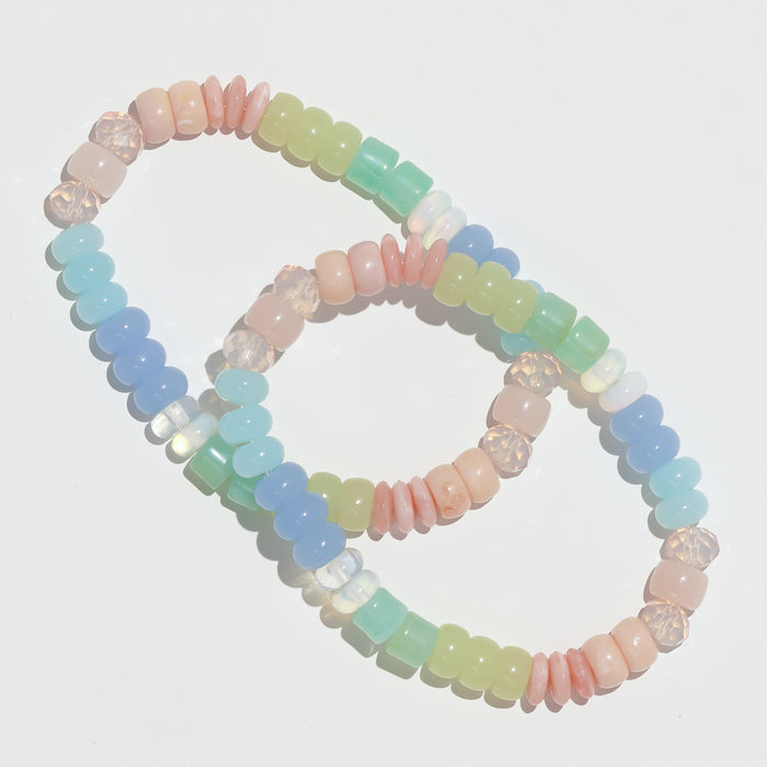 Dauplaise Jewelry Pastel Glass Bracelet Set